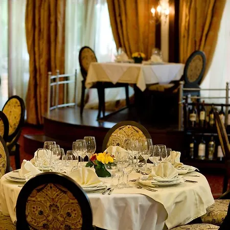 Helios Otel 4*