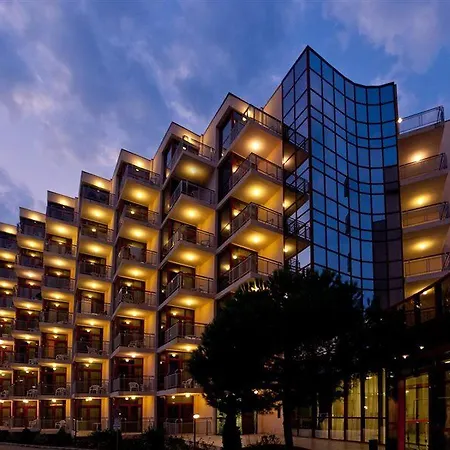 Helios Otel Altın Kumlar